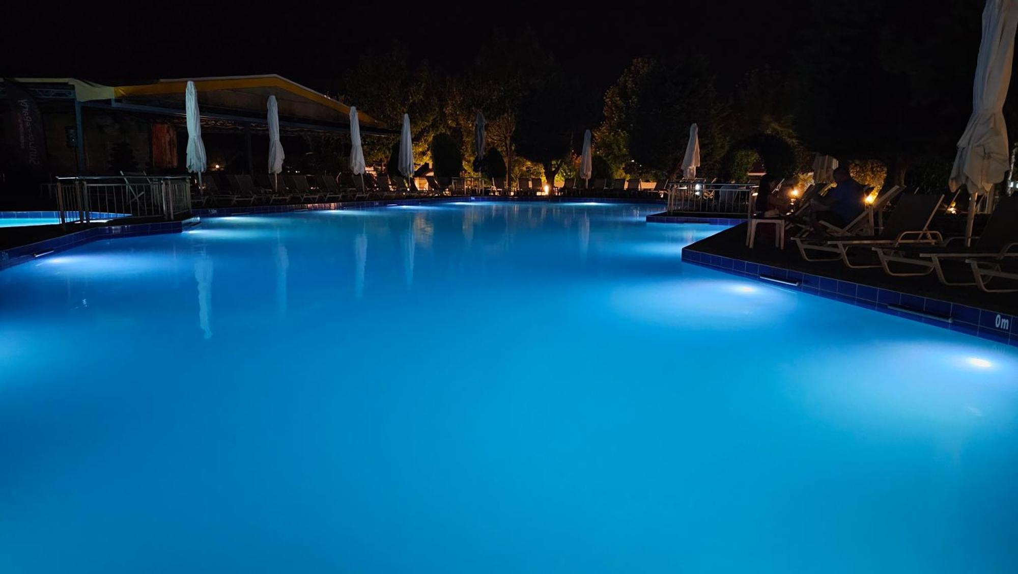 Grand Platon Hotel Olympiakí Aktí Exterior foto